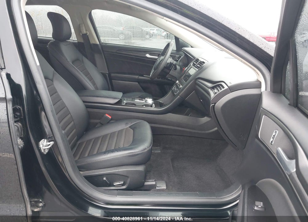 2018 FORD FUSION SE VIN: 3FA6P0HD7JR213466