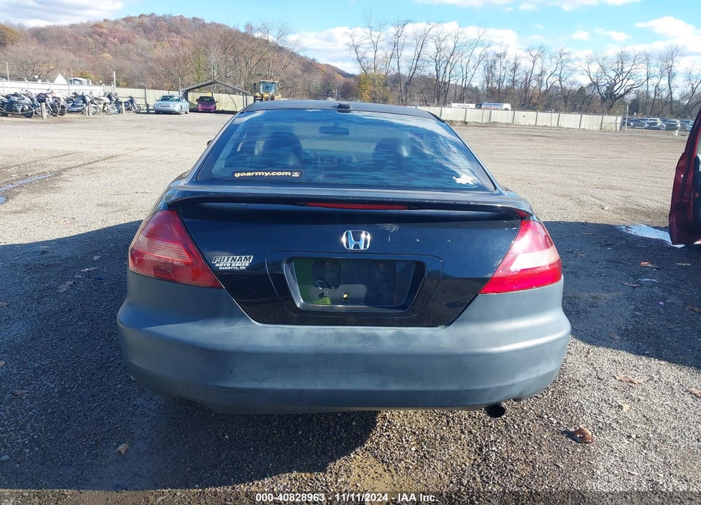 2005 HONDA ACCORD 2.4 EX VIN: 1HGCM71675A017930
