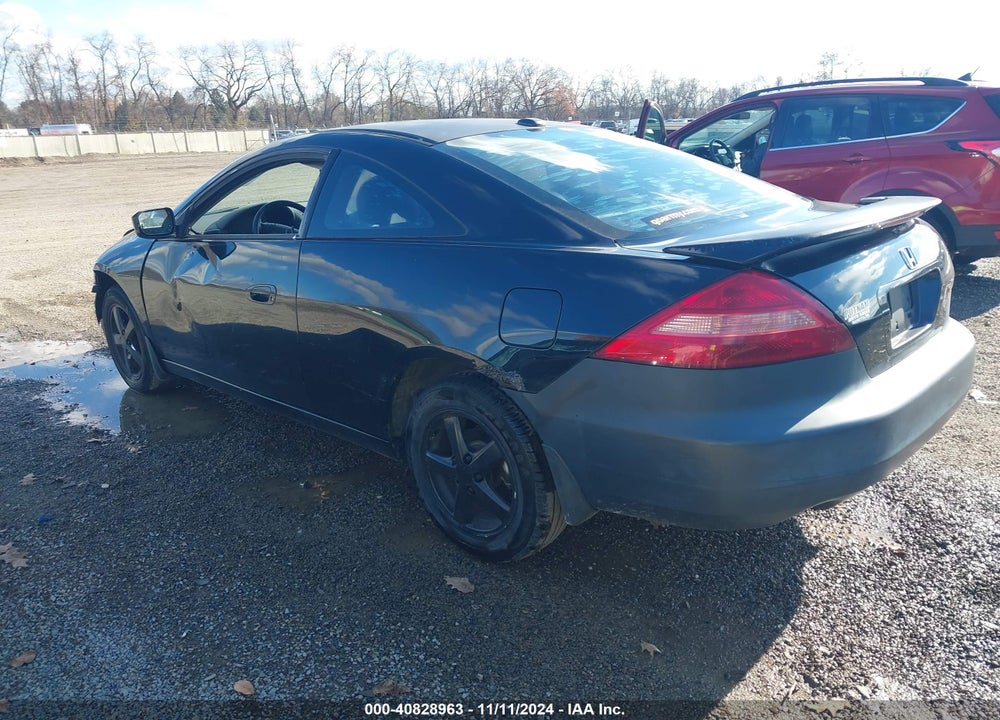 2005 HONDA ACCORD 2.4 EX VIN: 1HGCM71675A017930