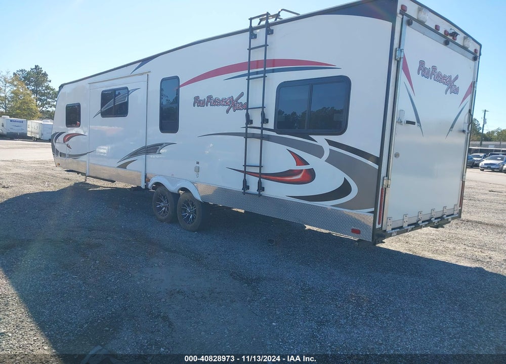 2014 CRUI FUN FINDER VIN: 5RXTA3024E1028296