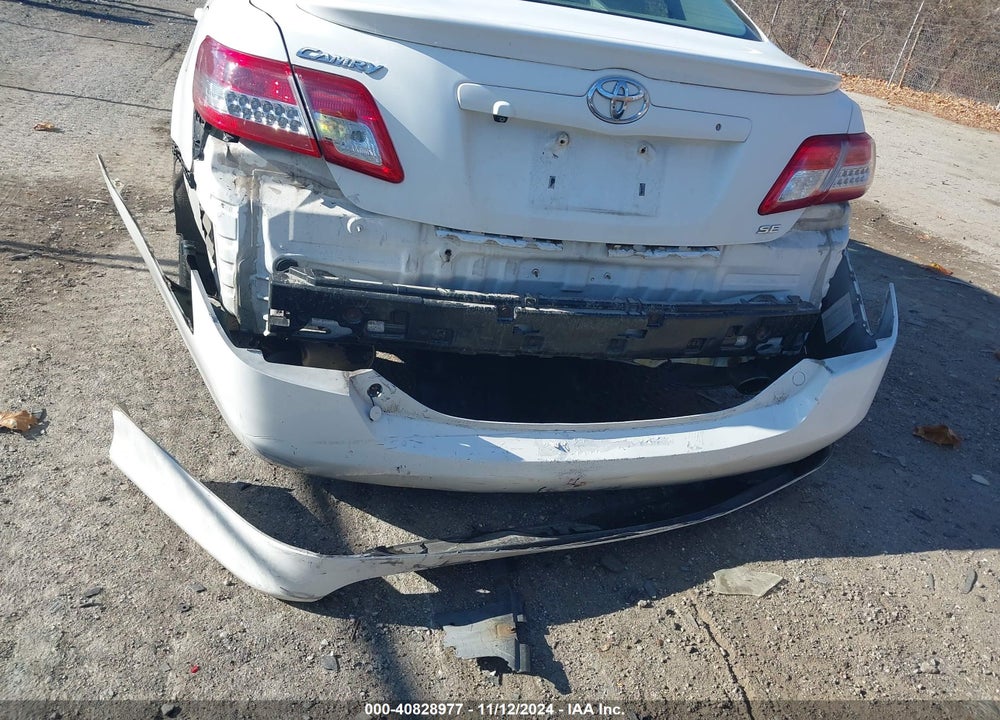 2011 TOYOTA CAMRY SE V6 VIN: 4T1BK3EK2BU615896