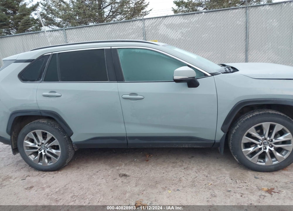 2020 TOYOTA RAV4 XLE PREMIUM VIN: 2T3A1RFV5LC068854