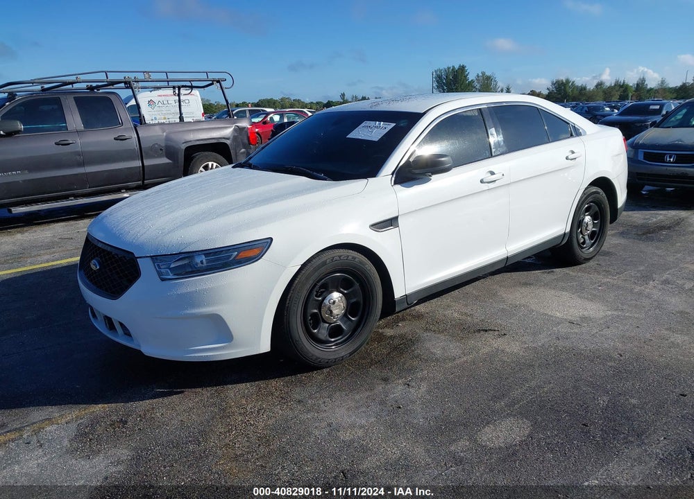 2013 FORD POLICE INTERCEPTOR VIN: 1FAHP2M84DG139223