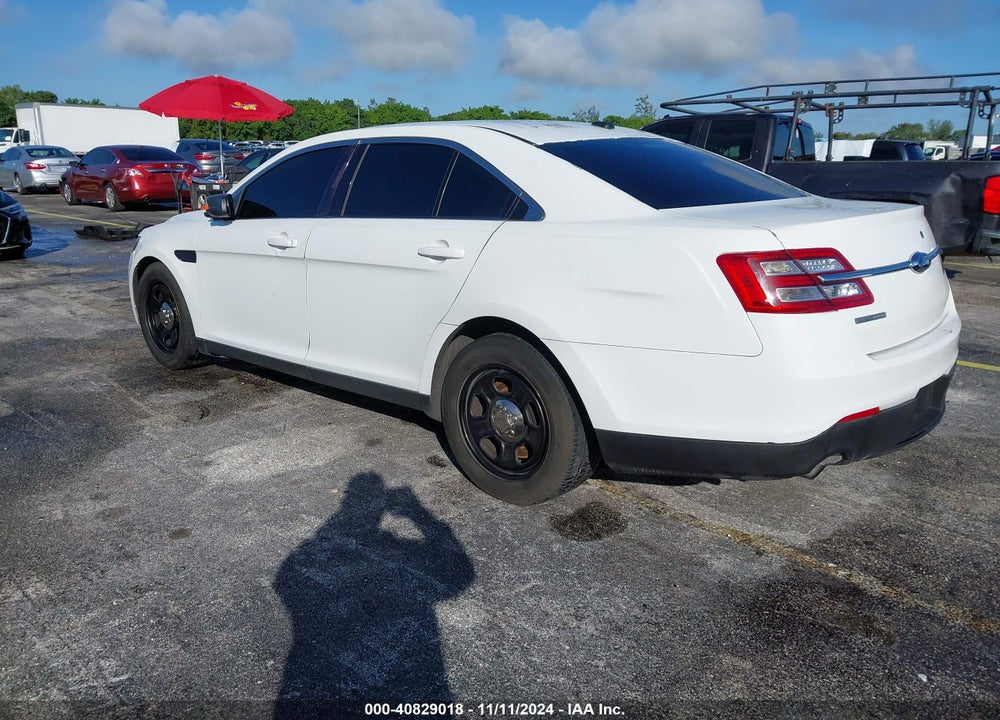 2013 FORD POLICE INTERCEPTOR VIN: 1FAHP2M84DG139223