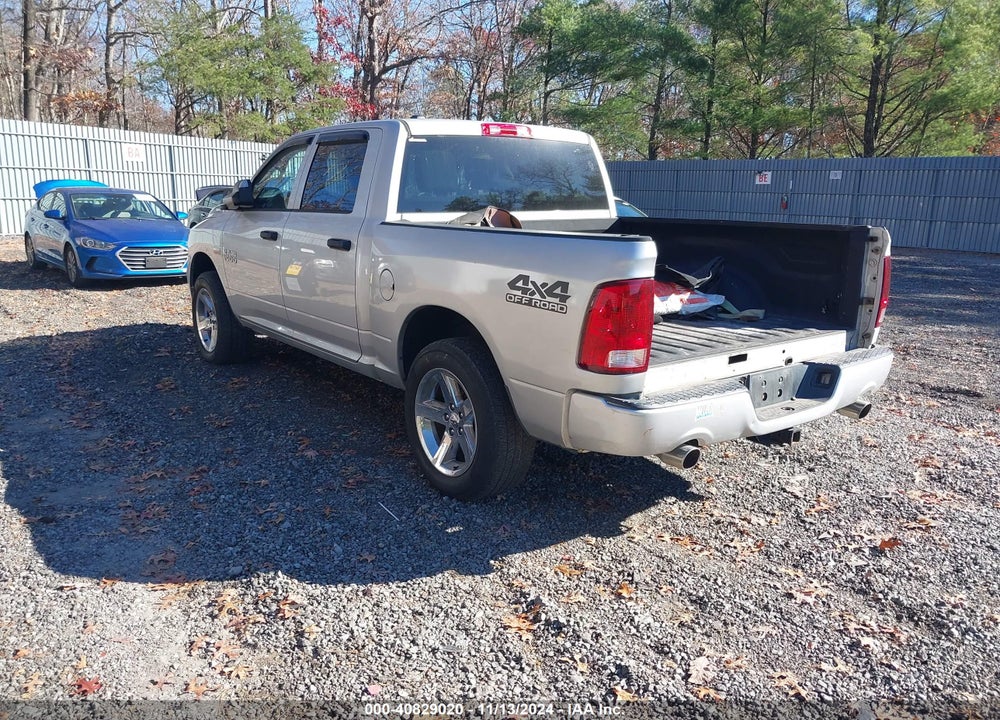 2014 RAM 1500 EXPRESS VIN: 1C6RR7KTXES447435
