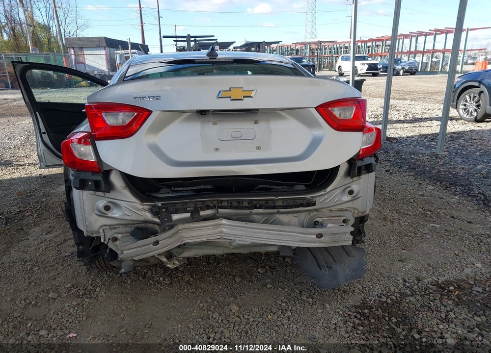 2017 CHEVROLET CRUZE LS AUTO VIN: 1G1BC5SM1H7115442