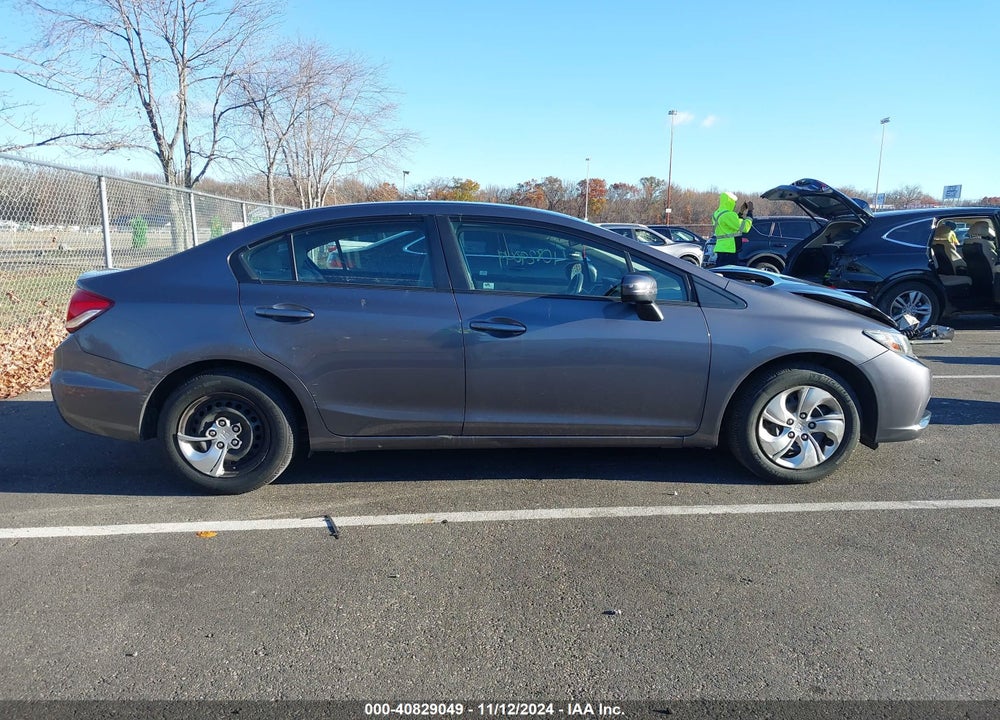 2014 HONDA CIVIC LX VIN: 19XFB2F5XEE231523