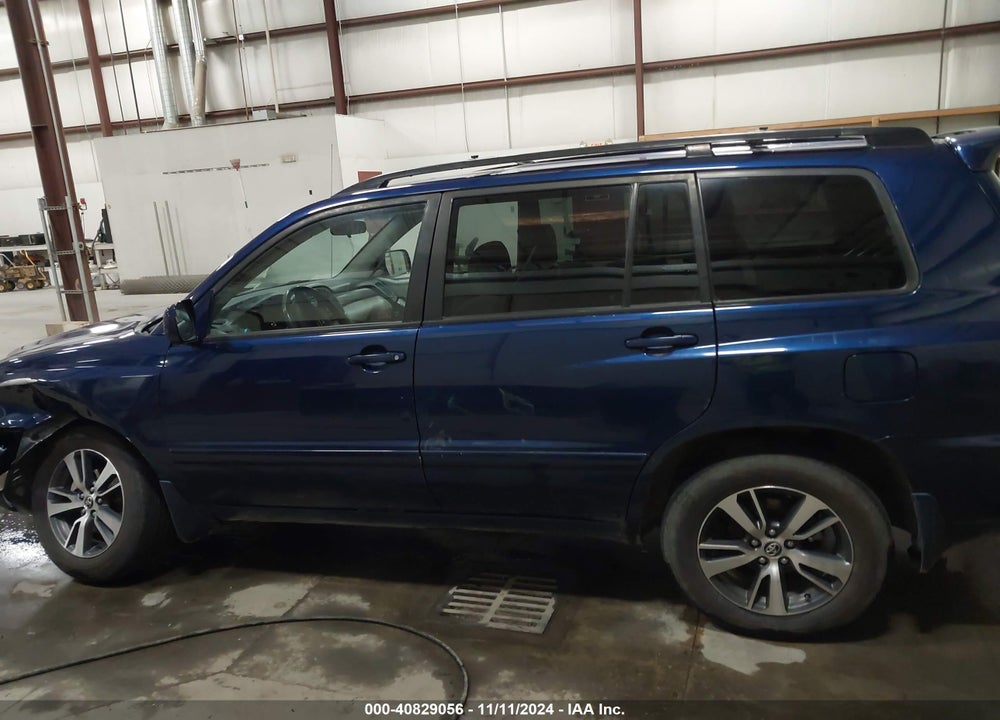 2002 TOYOTA HIGHLANDER VIN: JTEHD21A820017508
