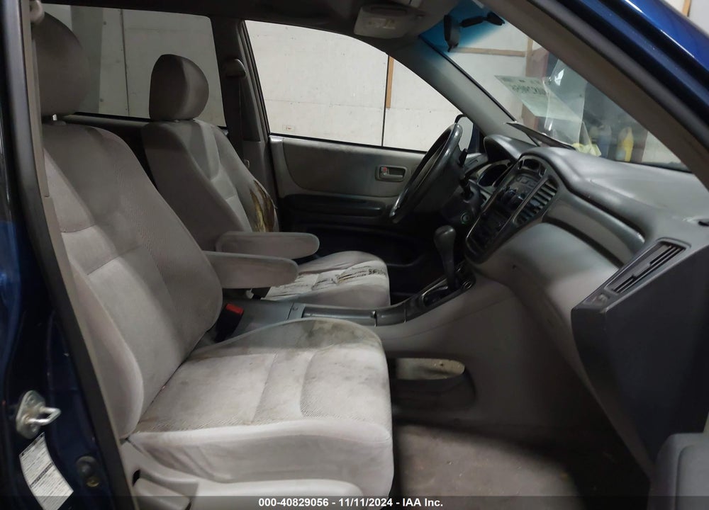 2002 TOYOTA HIGHLANDER VIN: JTEHD21A820017508
