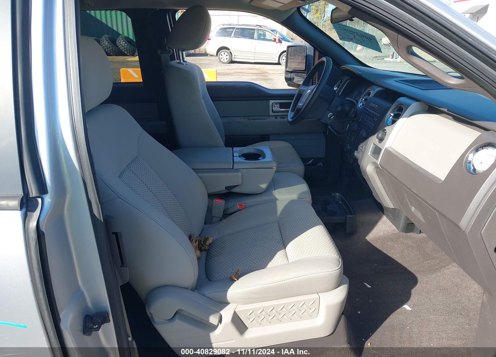 2010 FORD F-150 XL/XLT VIN: 1FTVX1CV1AKE10150