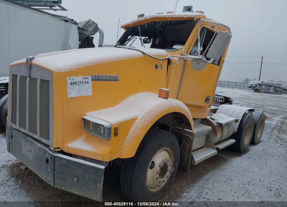1992 KENWORTH T800 T800 VIN: 1XKDDB9XXNS582318
