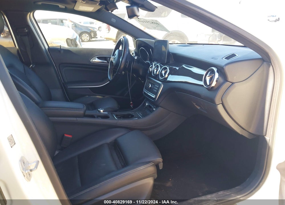 2018 MERCEDES-BENZ GLA 250 4MATIC VIN: WDCTG4GB5JJ407020