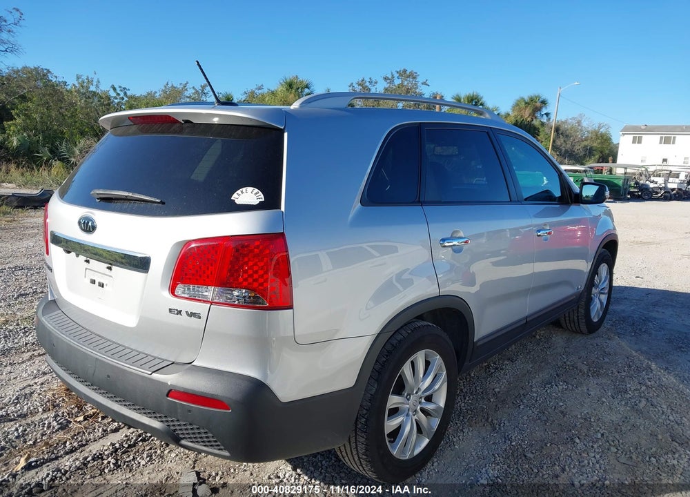2011 KIA SORENTO EX V6 VIN: 5XYKUDA23BG128332
