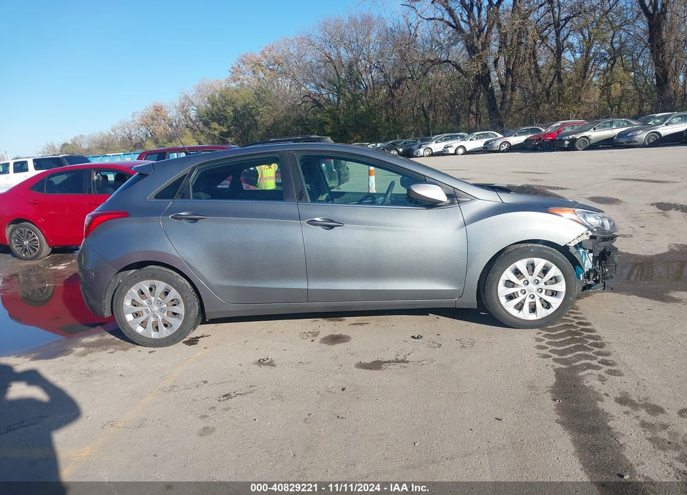 2017 HYUNDAI ELANTRA GT VIN: KMHD35LH8HU377795