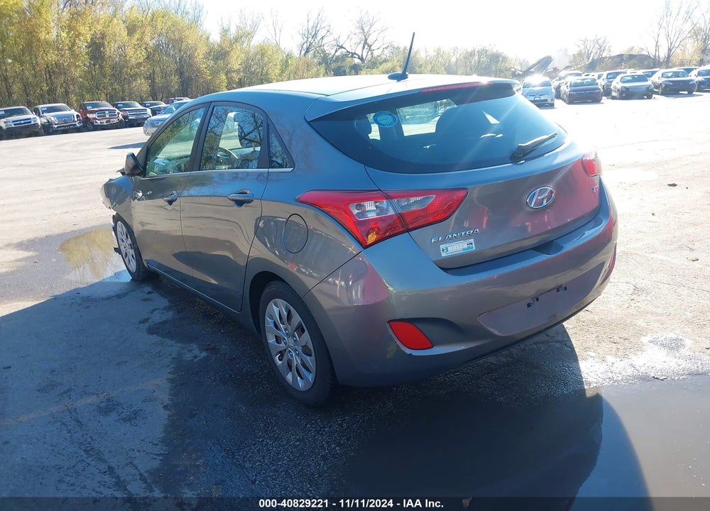 2017 HYUNDAI ELANTRA GT VIN: KMHD35LH8HU377795