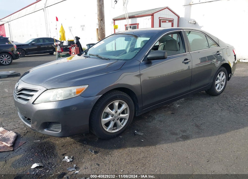 2011 TOYOTA CAMRY LE VIN: 4T1BF3EK6BU155890