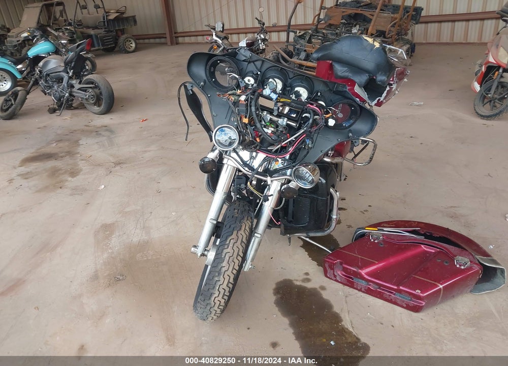 2004 HARLEY-DAVIDSON FLHTCI VIN: 1HD1FFW124Y615029