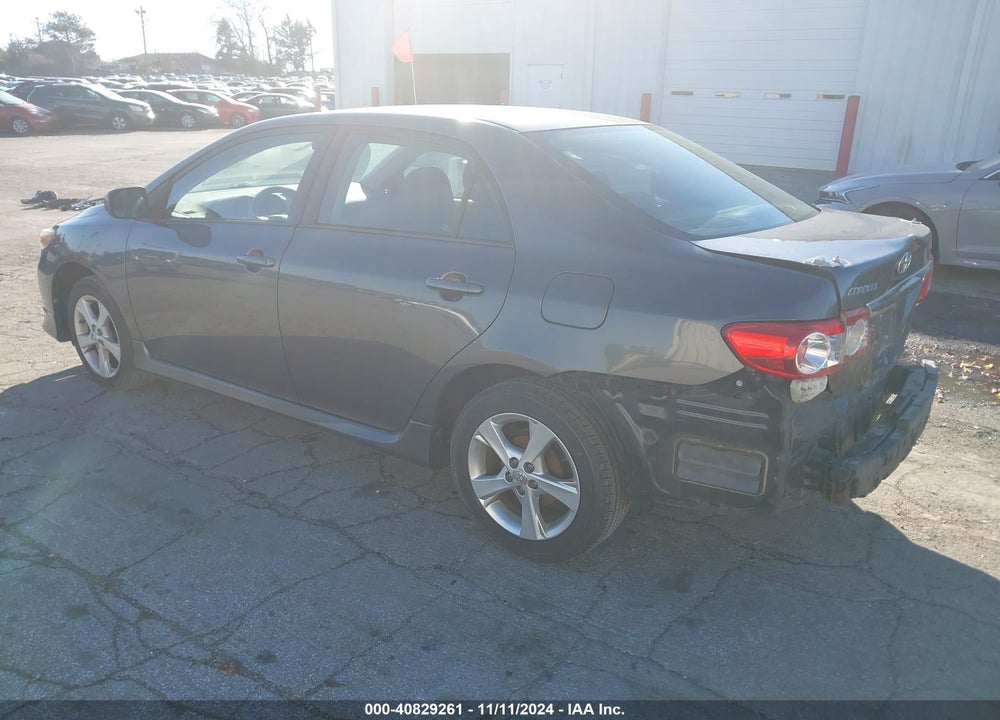 2013 TOYOTA COROLLA S VIN: 2T1BU4EE8DC975592