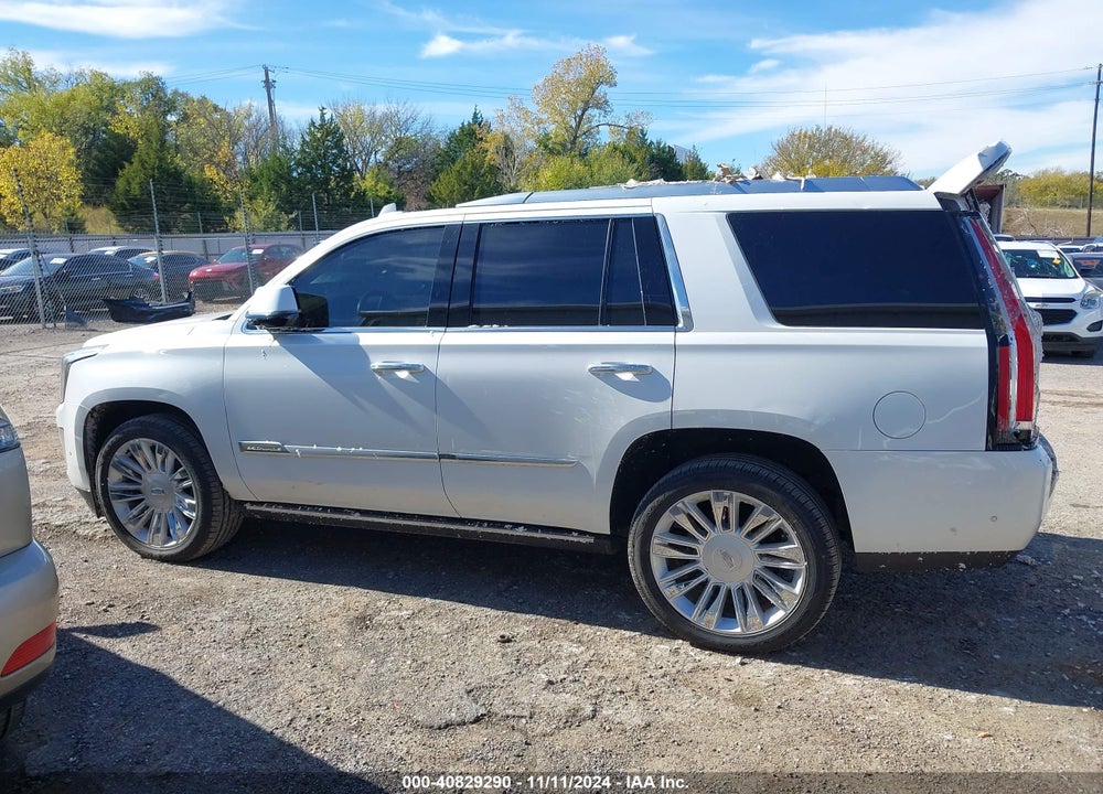 2017 CADILLAC ESCALADE PLATINUM VIN: 1GYS4DKJ3HR191599