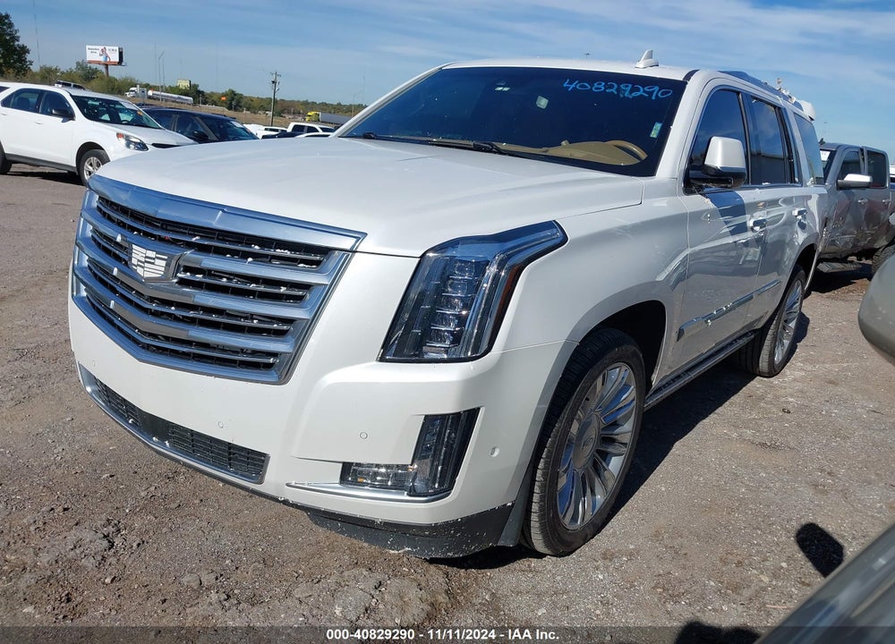 2017 CADILLAC ESCALADE PLATINUM VIN: 1GYS4DKJ3HR191599