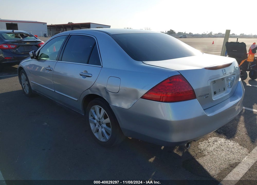 2007 HONDA ACCORD 3.0 SE VIN: 1HGCM66477A104022