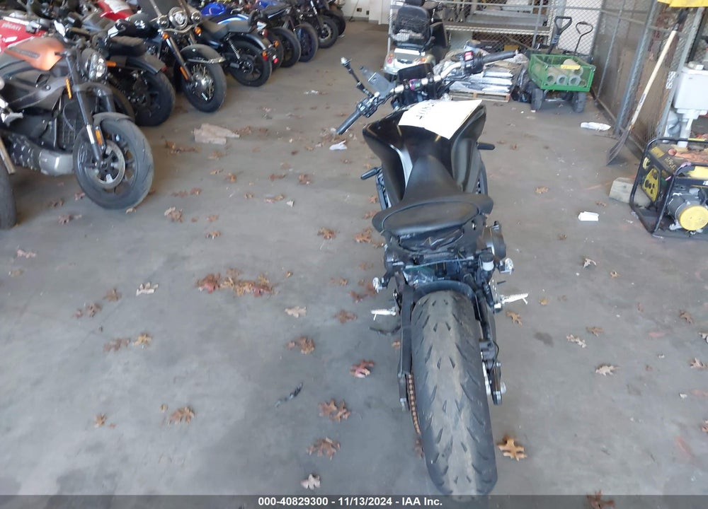 2021 YAMAHA MT09 VIN: JYARN71E3MA001005