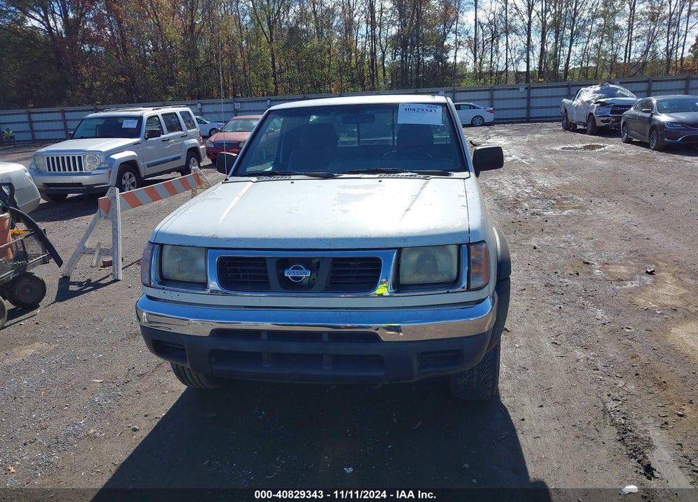 2000 NISSAN FRONTIER SE-V6/XE-V6 VIN: 1N6ED26Y9YC342413