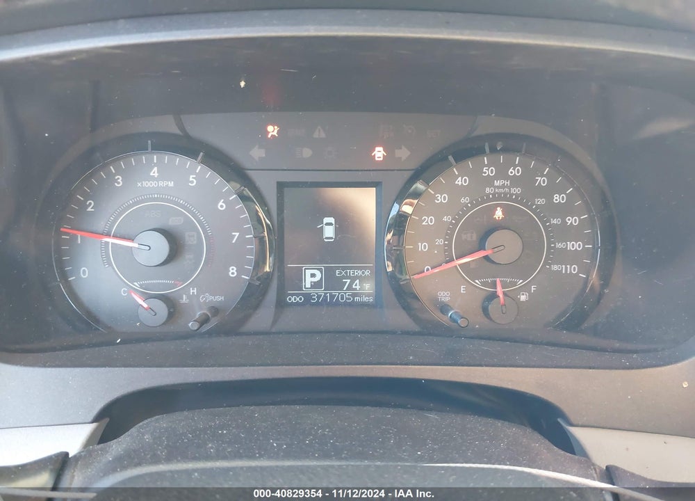2017 TOYOTA SIENNA VIN: 5TDKZ3DC2HS806127