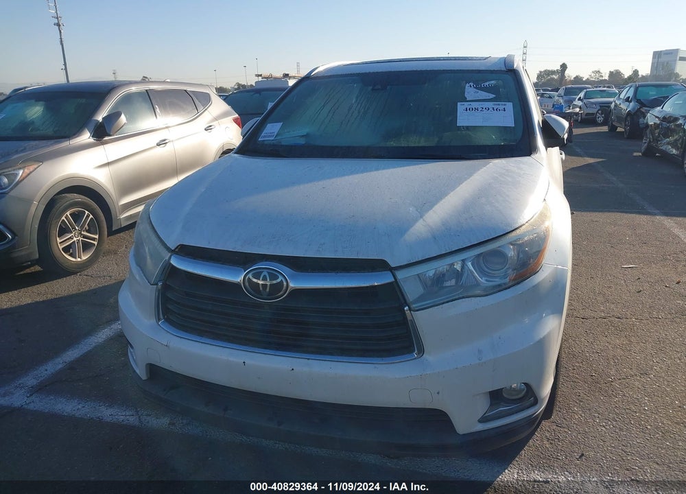 2015 TOYOTA HIGHLANDER LIMITED PLATINUM V6 VIN: 5TDYKRFH8FS057891