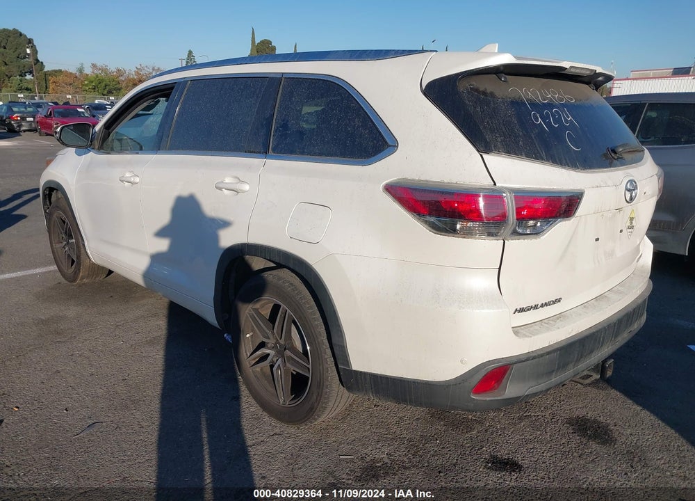2015 TOYOTA HIGHLANDER LIMITED PLATINUM V6 VIN: 5TDYKRFH8FS057891