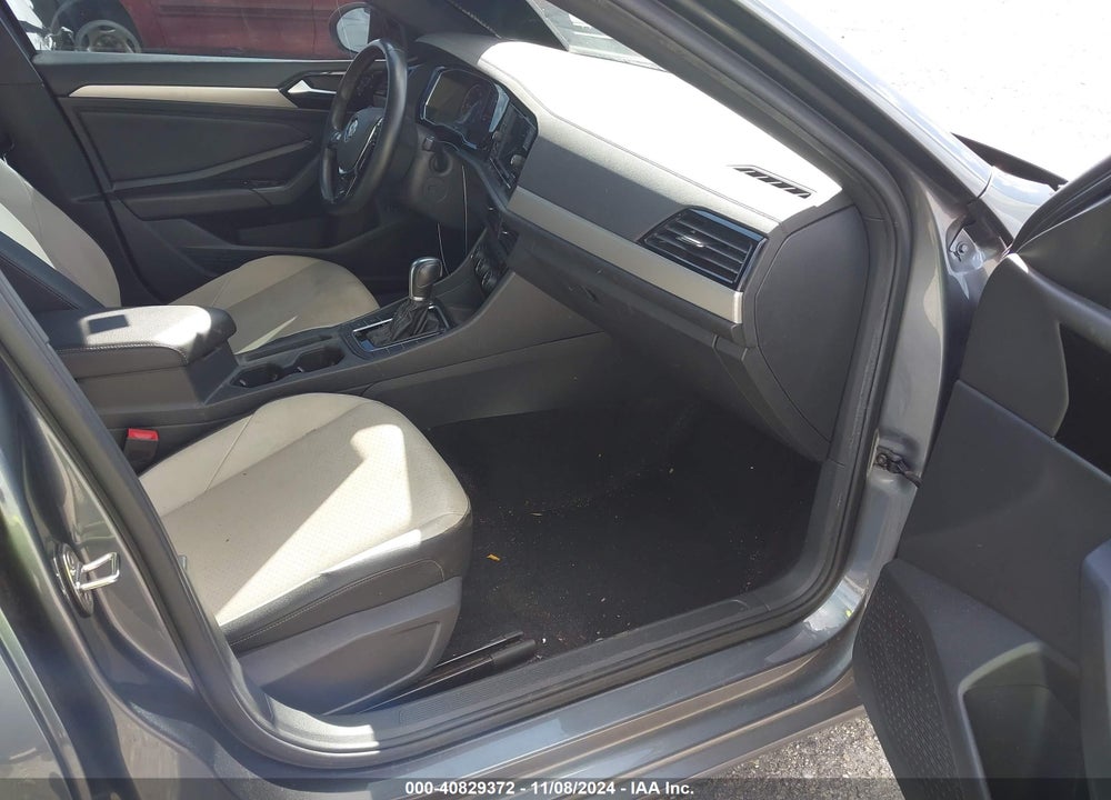 2019 VOLKSWAGEN JETTA 1.4T R-LINE/1.4T S/1.4T SE VIN: 3VWC57BU3KM177016