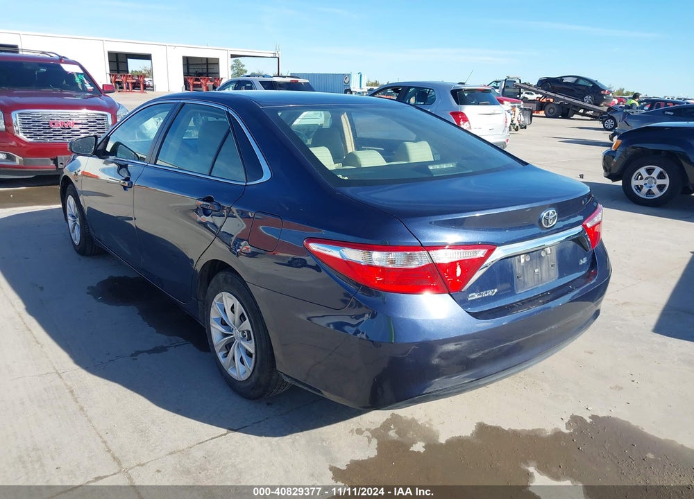 2015 TOYOTA CAMRY LE VIN: 4T1BF1FK2FU922059