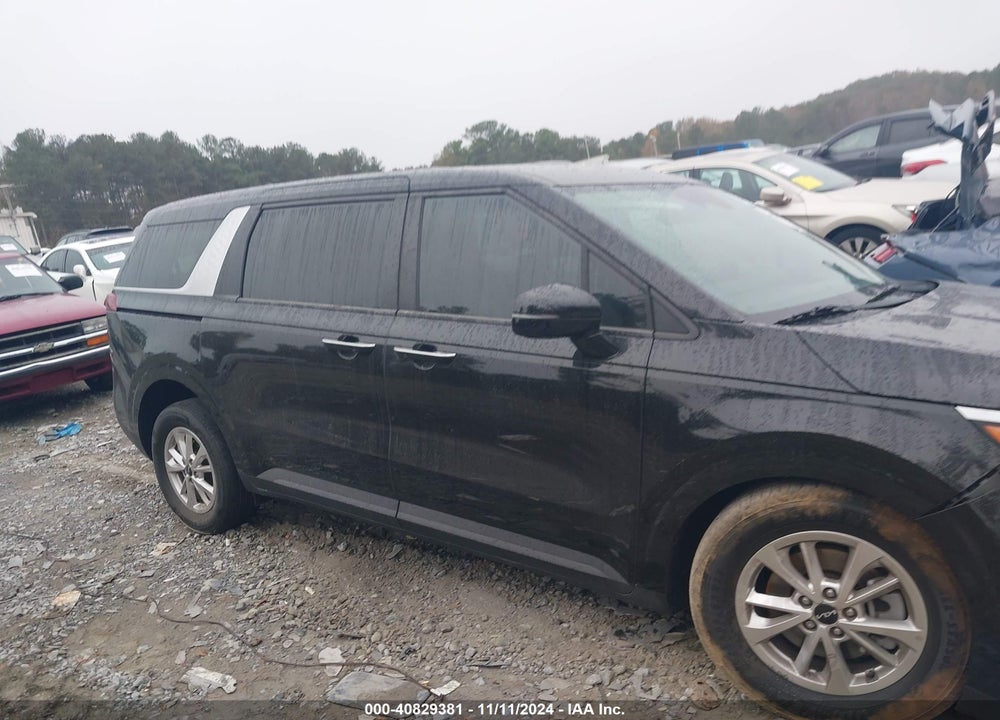 2023 KIA CARNIVAL MPV LX SEAT PACKAGE VIN: KNDNB4H39P6291224
