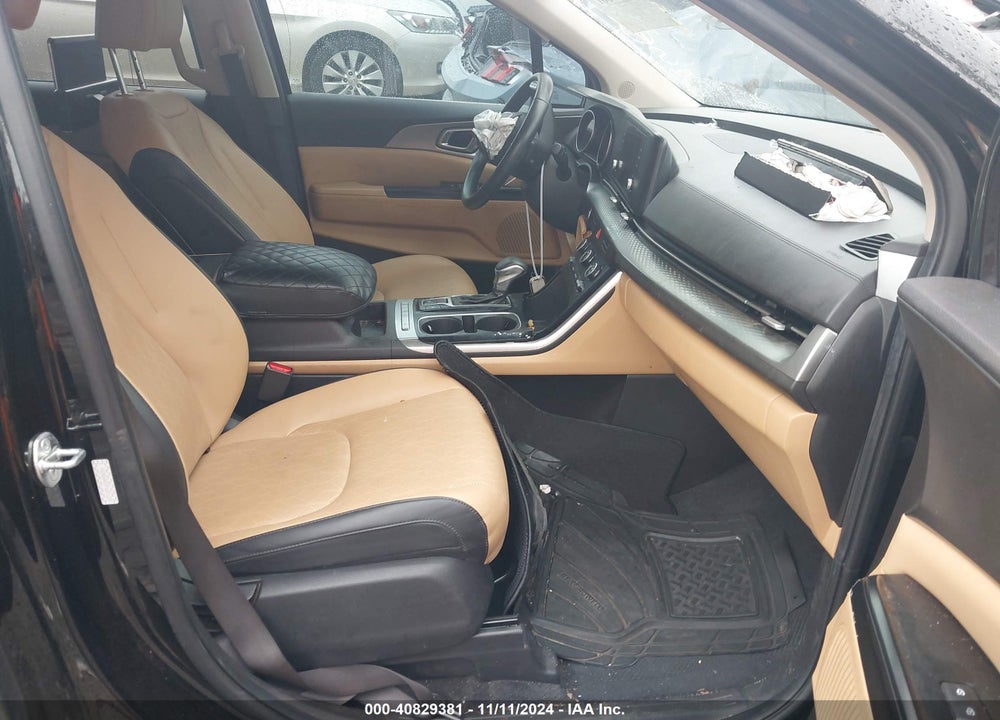 2023 KIA CARNIVAL MPV LX SEAT PACKAGE VIN: KNDNB4H39P6291224