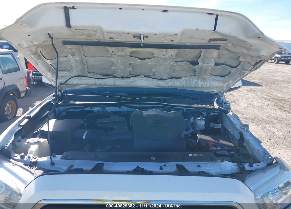 2019 TOYOTA TACOMA SR5 V6 VIN: 3TMAZ5CN3KM103928