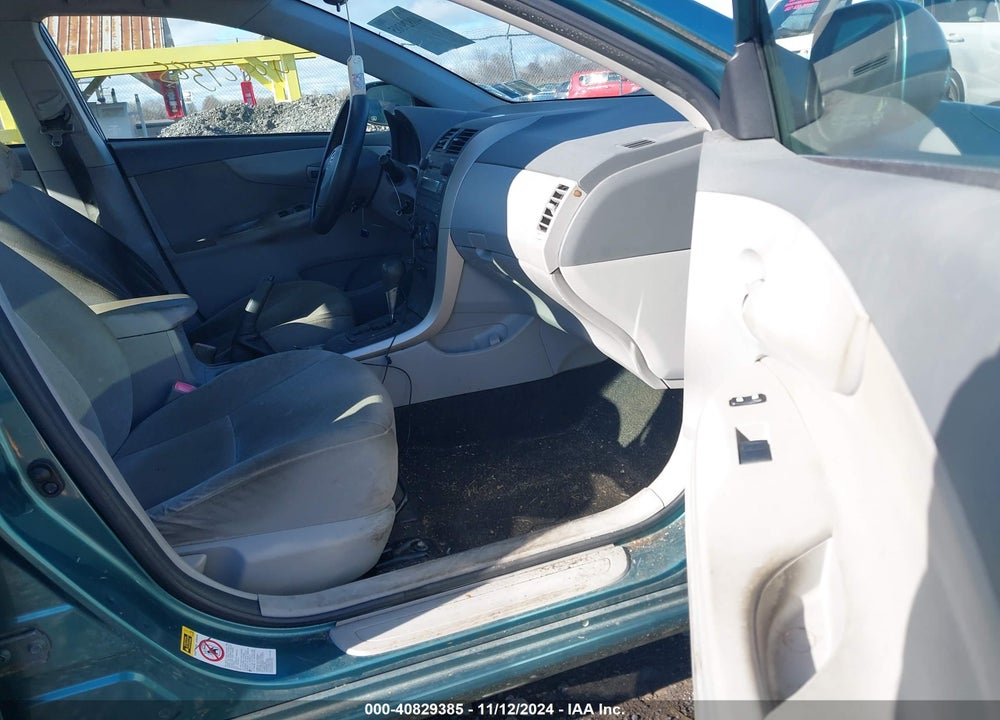 2009 TOYOTA COROLLA LE VIN: JTDBL40E19J020381