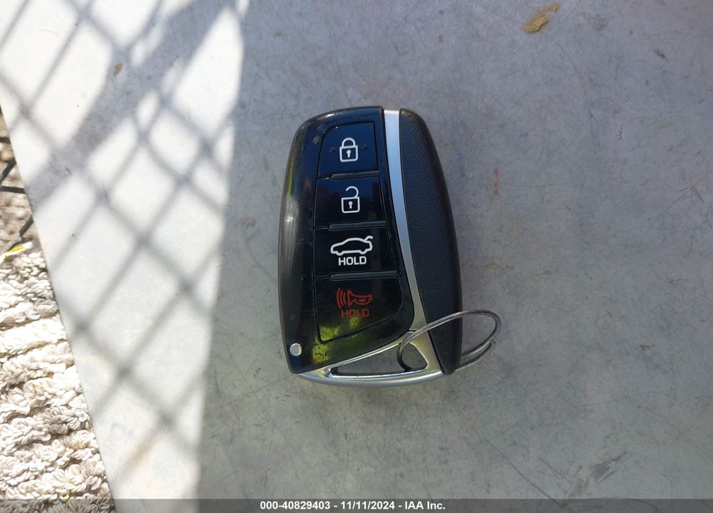 2016 HYUNDAI GENESIS 3.8 VIN: KMHGN4JE8GU132973