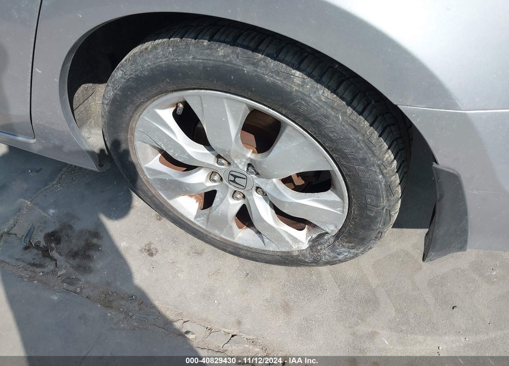 2008 HONDA ACCORD 2.4 EX-L VIN: 1HGCP268X8A006025