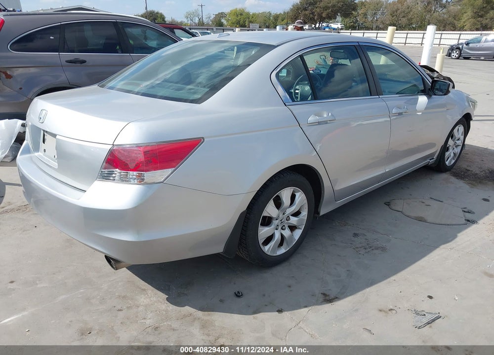 2008 HONDA ACCORD 2.4 EX-L VIN: 1HGCP268X8A006025