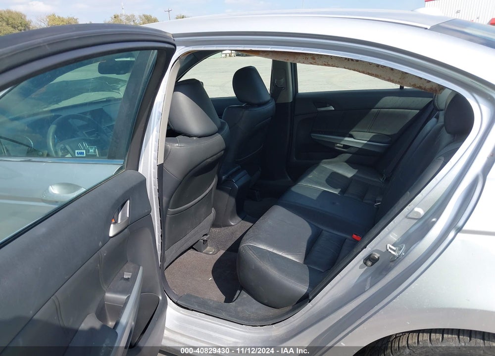 2008 HONDA ACCORD 2.4 EX-L VIN: 1HGCP268X8A006025