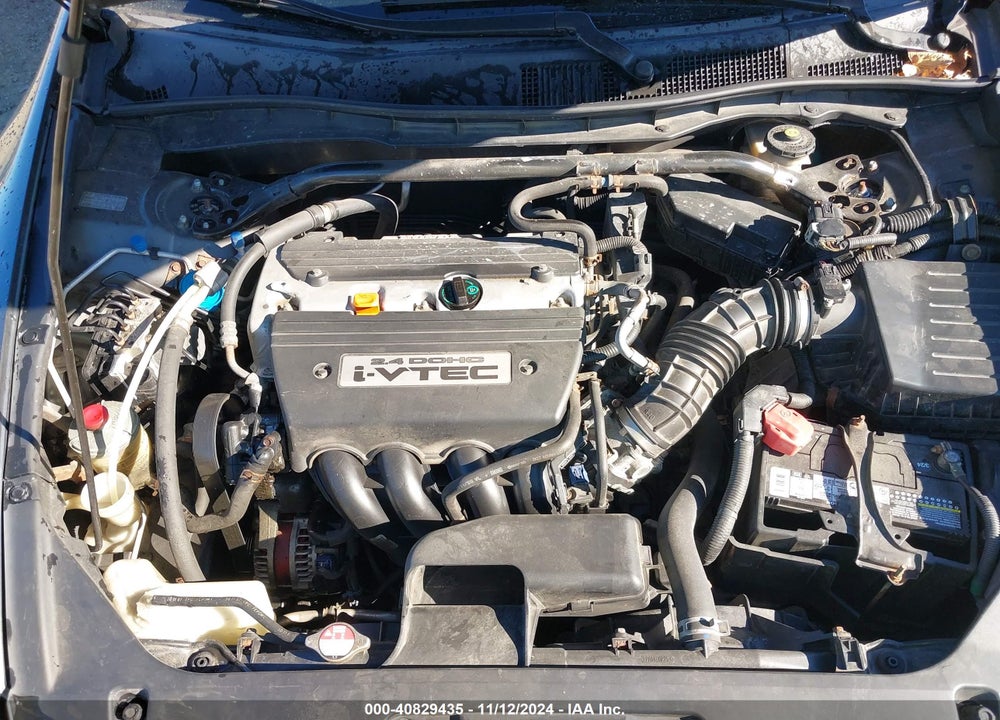 2008 HONDA ACCORD 2.4 EX VIN: 1HGCS12728A012617