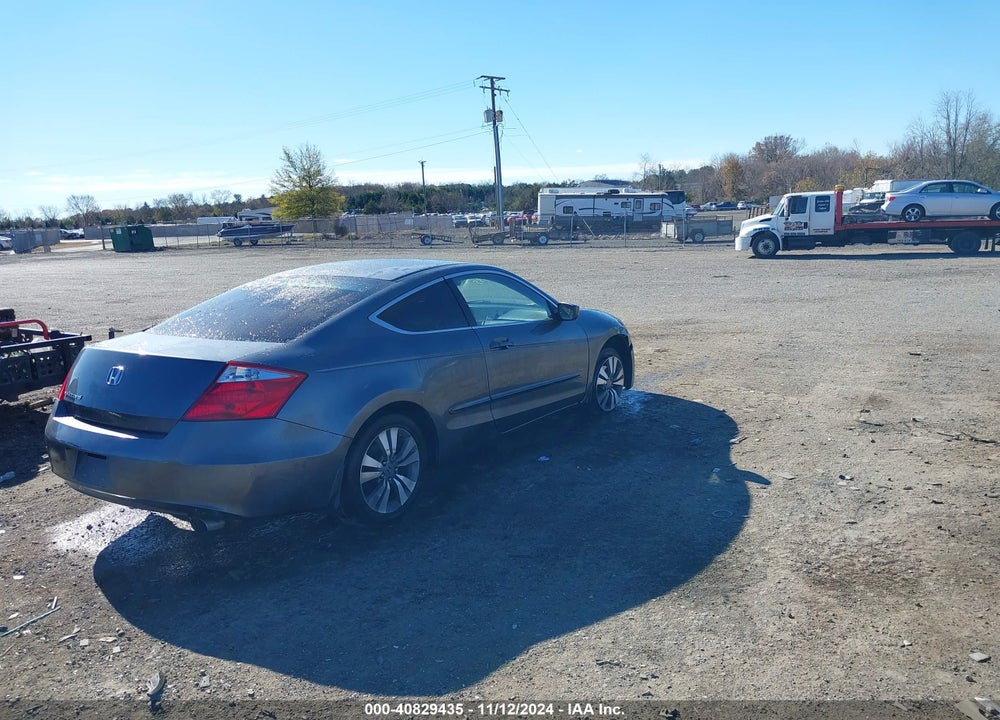 2008 HONDA ACCORD 2.4 EX VIN: 1HGCS12728A012617