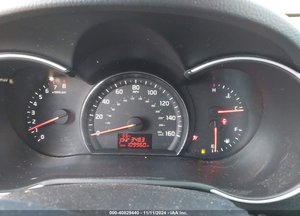2015 KIA SORENTO VIN: 5XYKTCA64FG558117