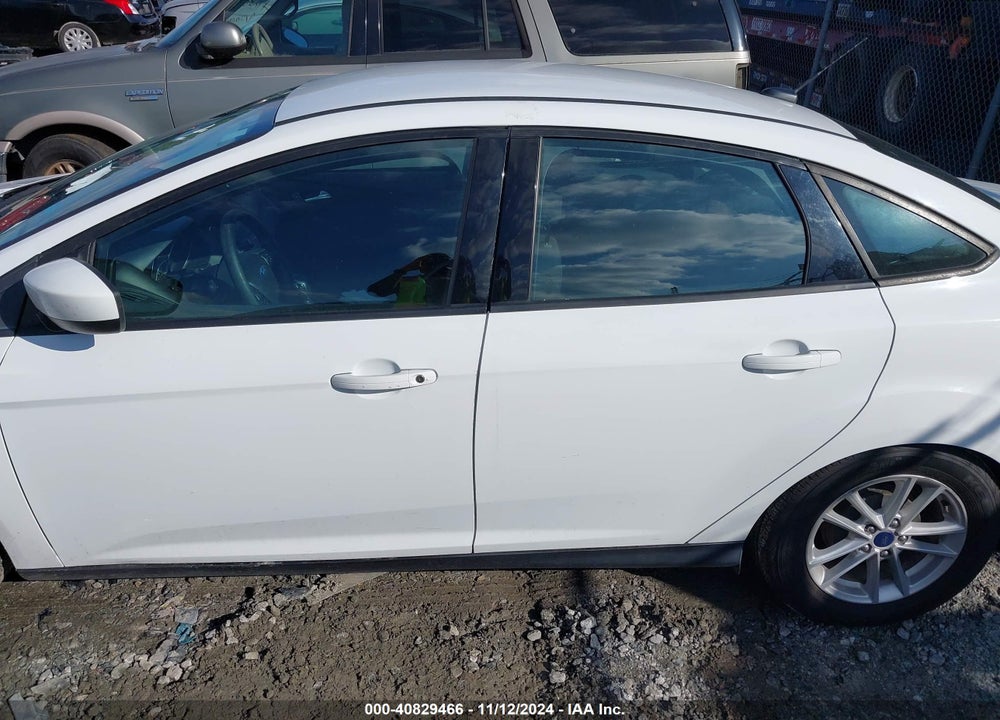 2018 FORD FOCUS VIN: 1FADP3F27JL263857