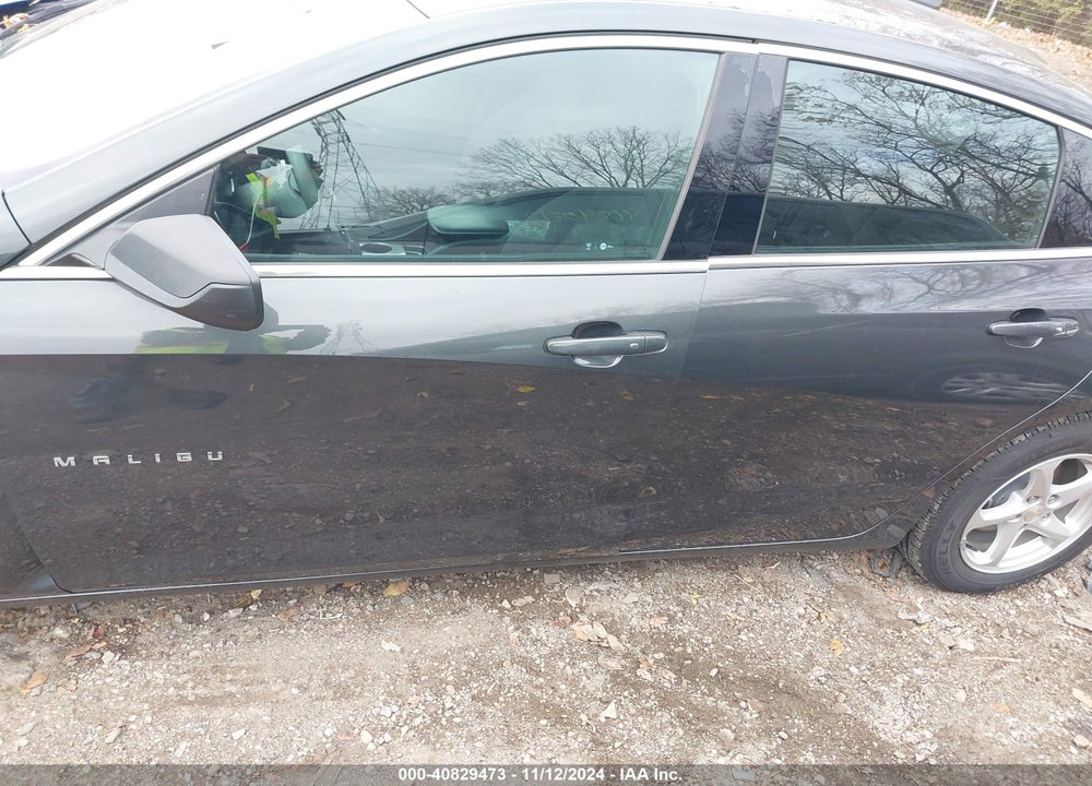 2017 CHEVROLET MALIBU LS VIN: 1G1ZB5STXHF196519