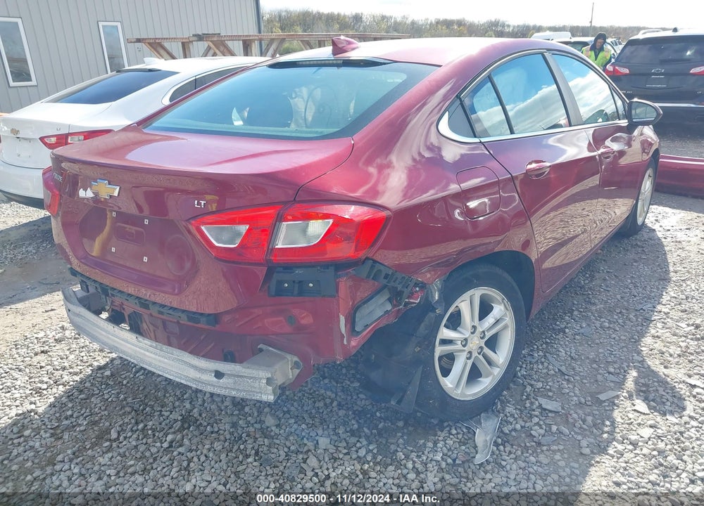 2018 CHEVROLET CRUZE LT AUTO VIN: 1G1BE5SM2J7166187
