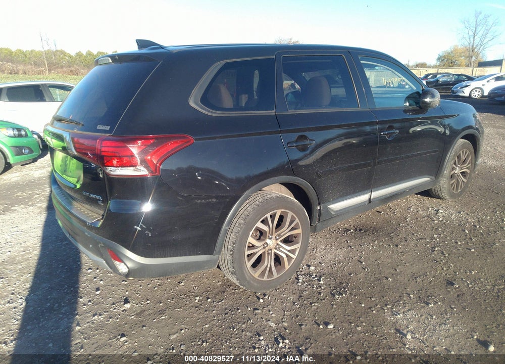 2017 MITSUBISHI OUTLANDER SE VIN: JA4AZ3A31HZ003477