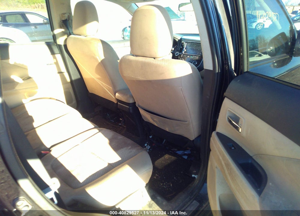 2017 MITSUBISHI OUTLANDER SE VIN: JA4AZ3A31HZ003477