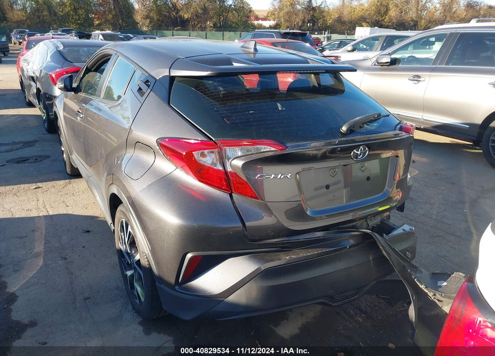 2018 TOYOTA C-HR XLE VIN: NMTKHMBX4JR033597