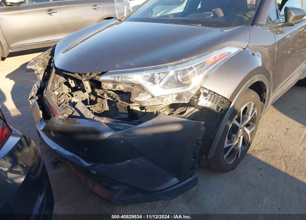 2018 TOYOTA C-HR XLE VIN: NMTKHMBX4JR033597